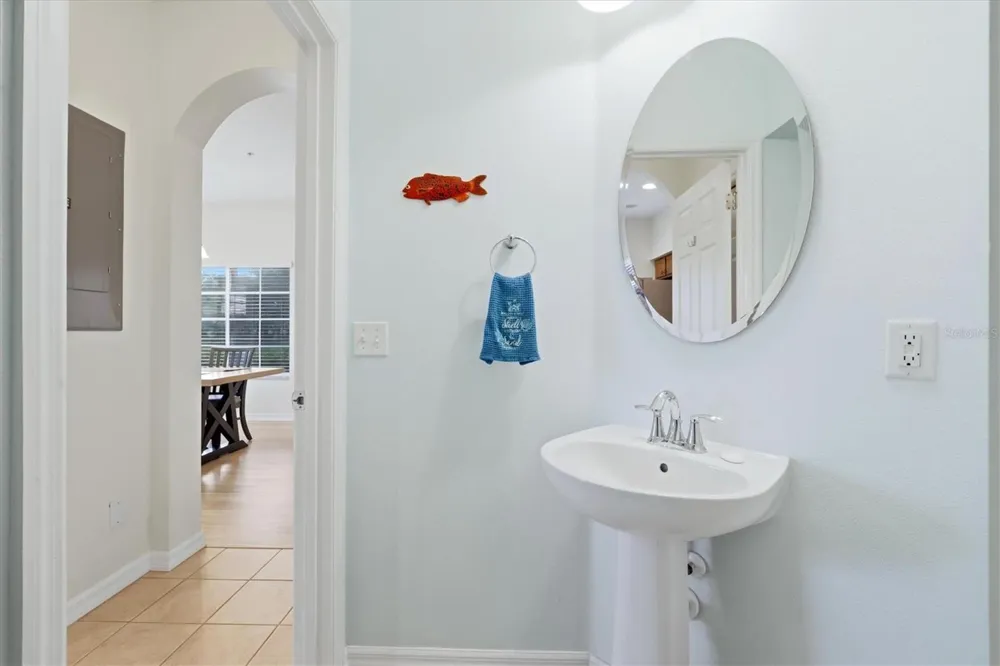 3511 45TH TERRACE W #108 Bradenton, FL 34210