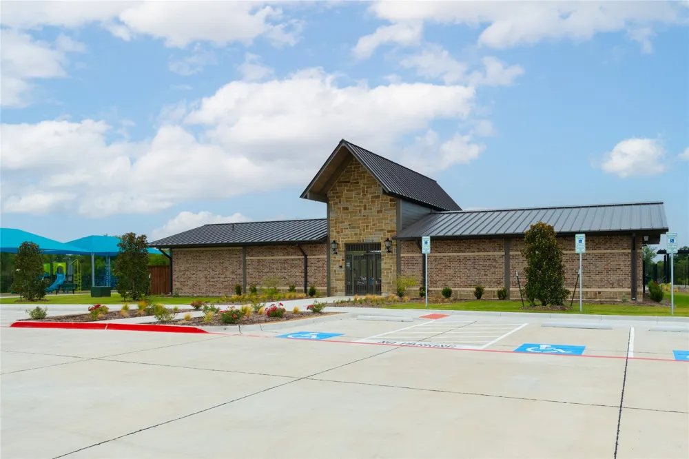 2611 Hawkins Street Anna, TX 75409
