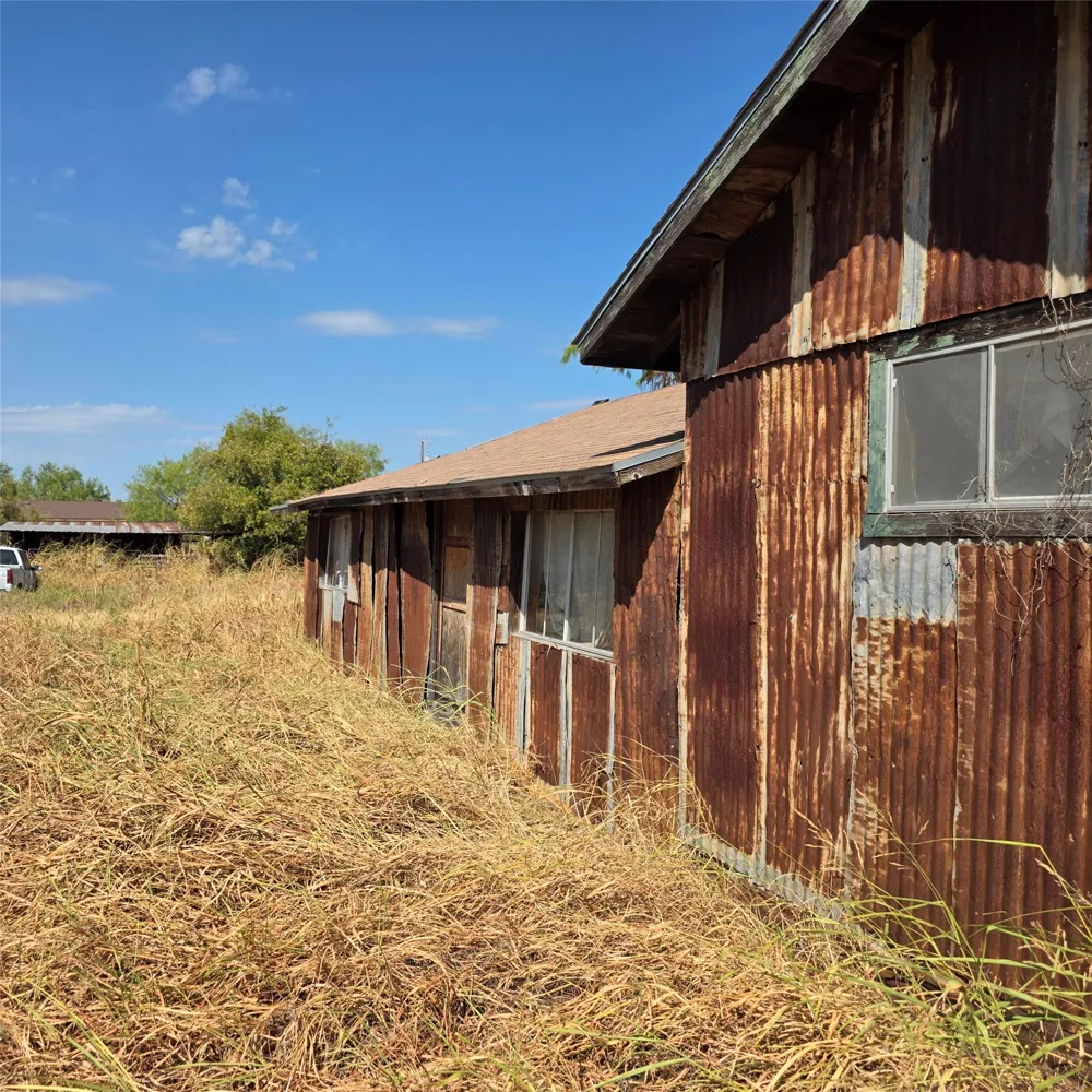 1946 Bosley Road Santo, TX 76472