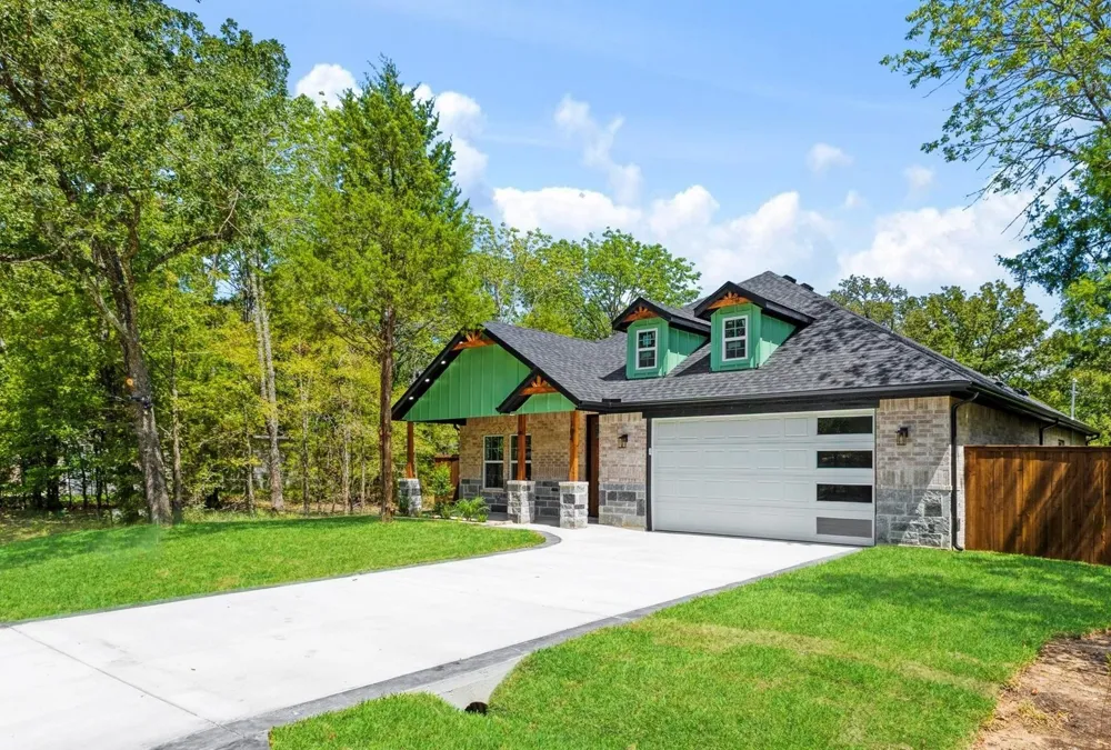 104 Parkside Drive Trinidad, TX 75163