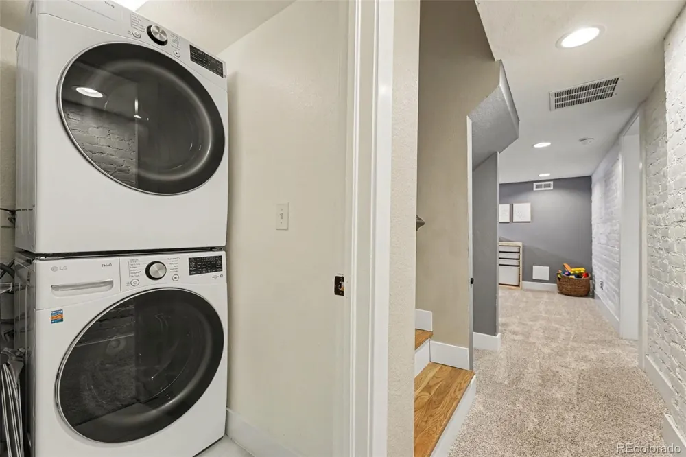 3002 Gilpin Street Denver, CO 80205