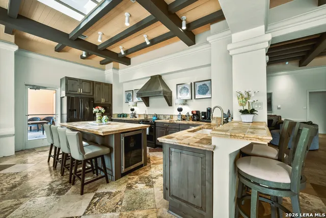 320 UPPER CIBOLO CREEK RD Boerne, TX 78006