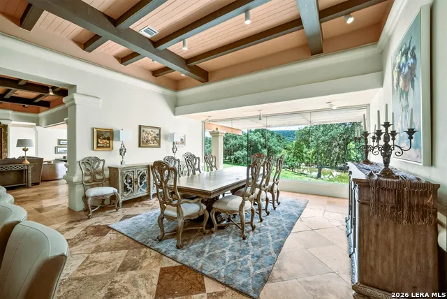320 UPPER CIBOLO CREEK RD Boerne, TX 78006