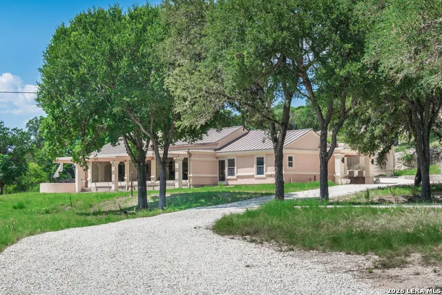 320 UPPER CIBOLO CREEK RD Boerne, TX 78006