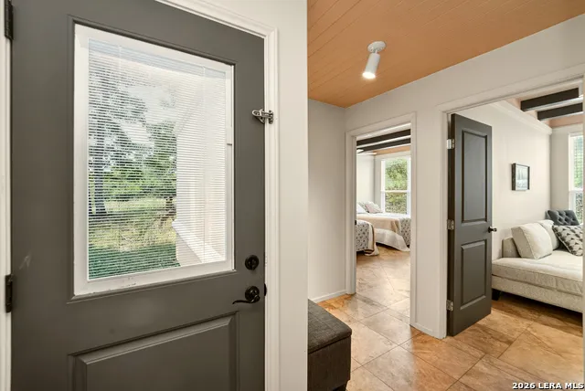 320 UPPER CIBOLO CREEK RD Boerne, TX 78006