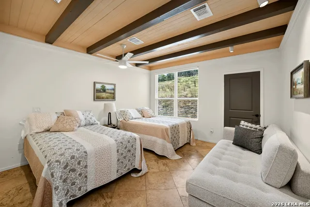 320 UPPER CIBOLO CREEK RD Boerne, TX 78006