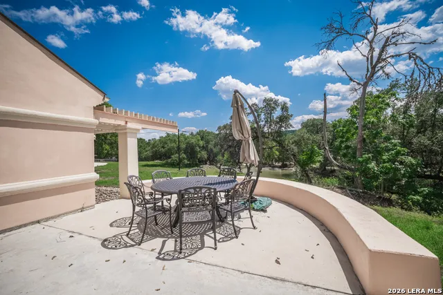 320 UPPER CIBOLO CREEK RD Boerne, TX 78006