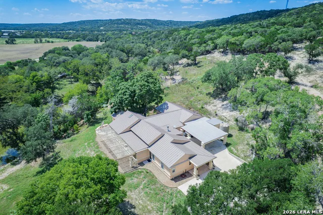 320 UPPER CIBOLO CREEK RD Boerne, TX 78006