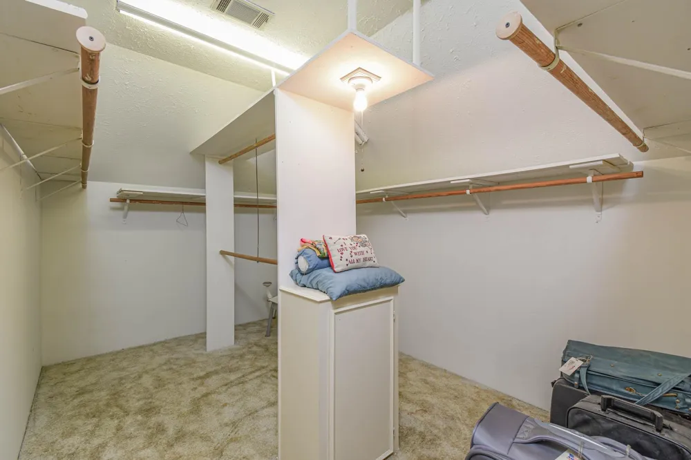 4503 Allen Genoa Road Pasadena, TX 77504