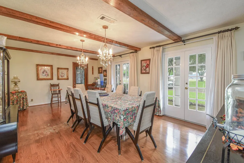 4503 Allen Genoa Road Pasadena, TX 77504