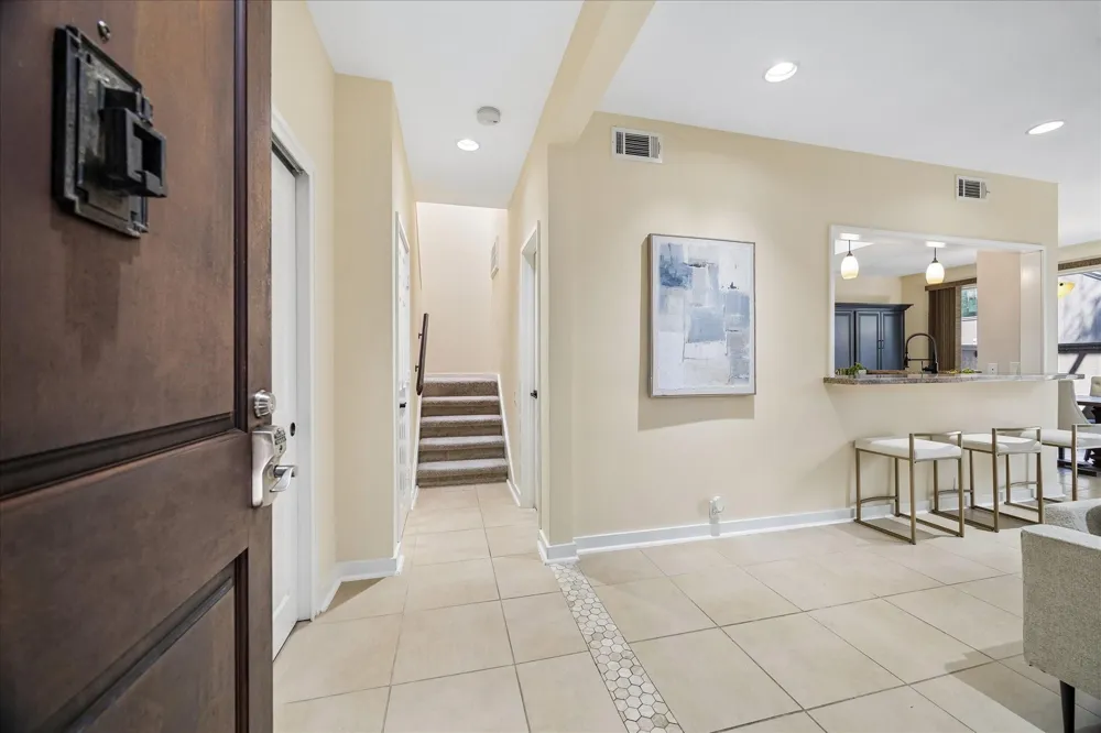 115 Litchfield Lane Houston, TX 77024