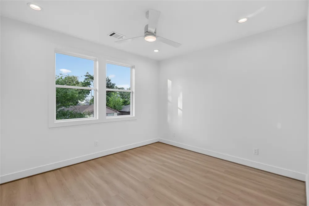 5313 Verdome Lane Houston, TX 77092
