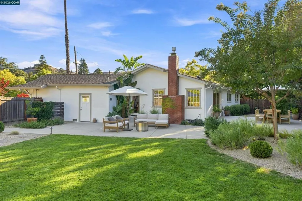 1422 Novato Ct Walnut Creek, CA 94597