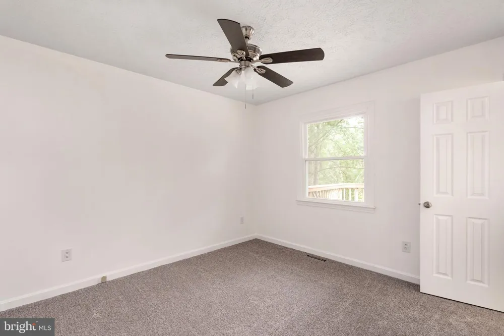 5844 ANTHONY DRIVE Woodbridge, VA 22193