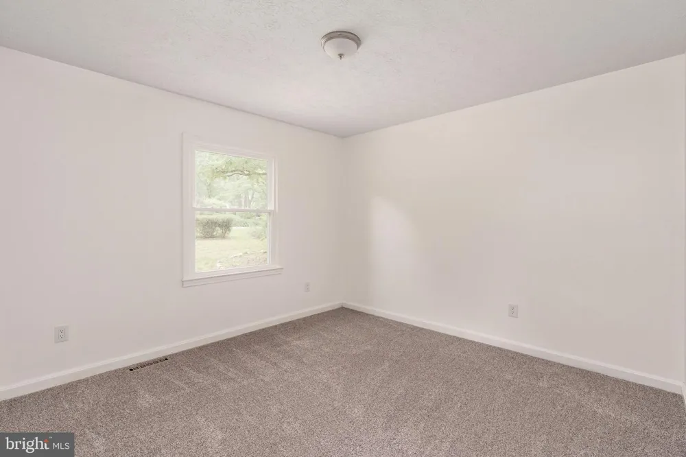 5844 ANTHONY DRIVE Woodbridge, VA 22193