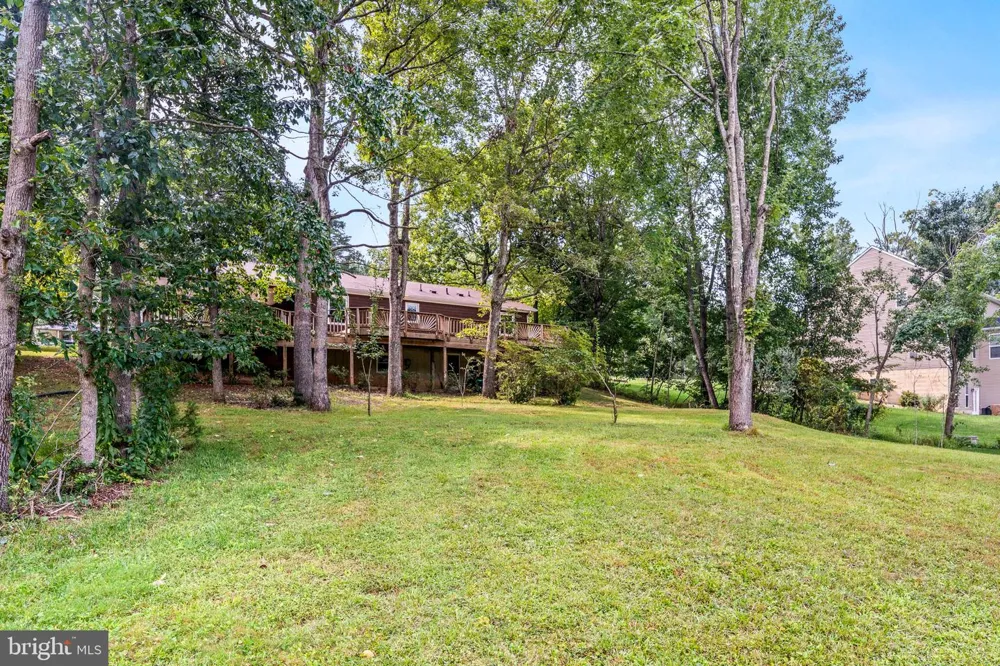 5844 ANTHONY DRIVE Woodbridge, VA 22193