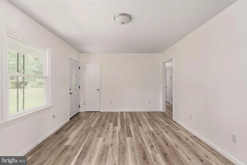 5844 ANTHONY DRIVE Woodbridge, VA 22193