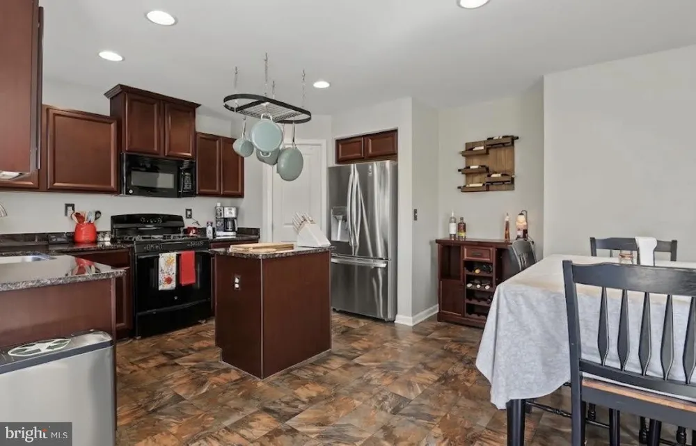 837 COLDWATER DRIVE Clayton, DE 19938