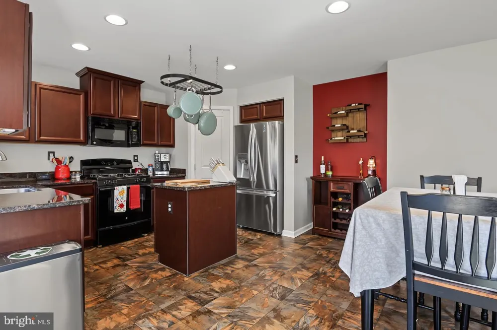 837 COLDWATER DRIVE Clayton, DE 19938