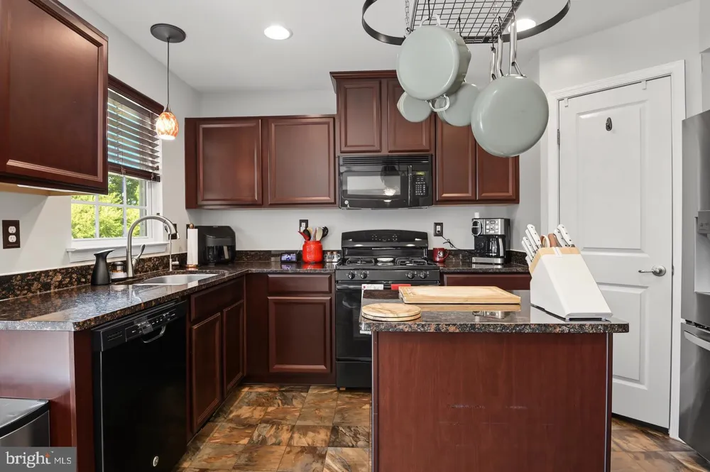 837 COLDWATER DRIVE Clayton, DE 19938