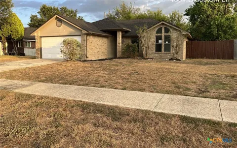4504 Bluestem Lane