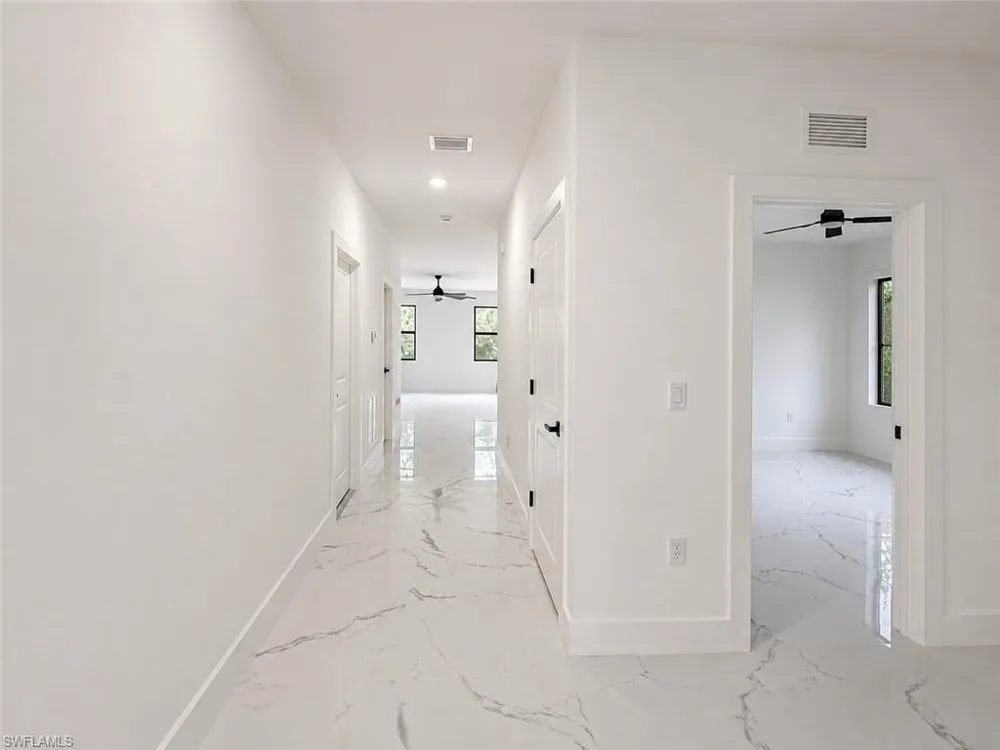 621 GREENBRIAR BOULEVARD Lehigh Acres, FL 33972