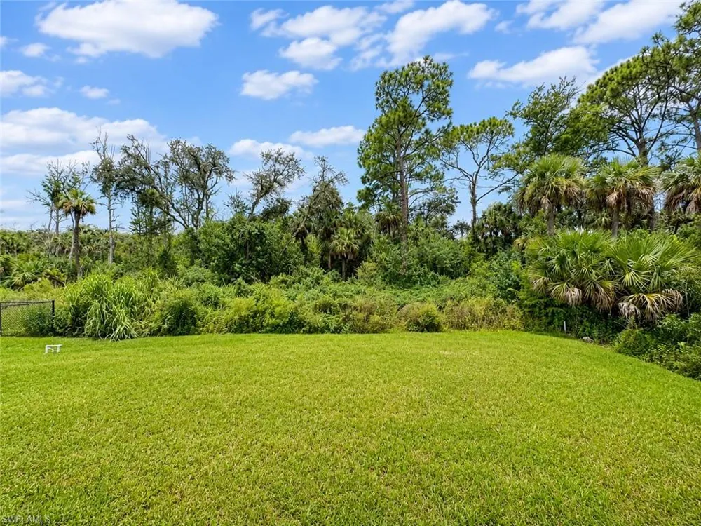 621 GREENBRIAR BOULEVARD Lehigh Acres, FL 33972