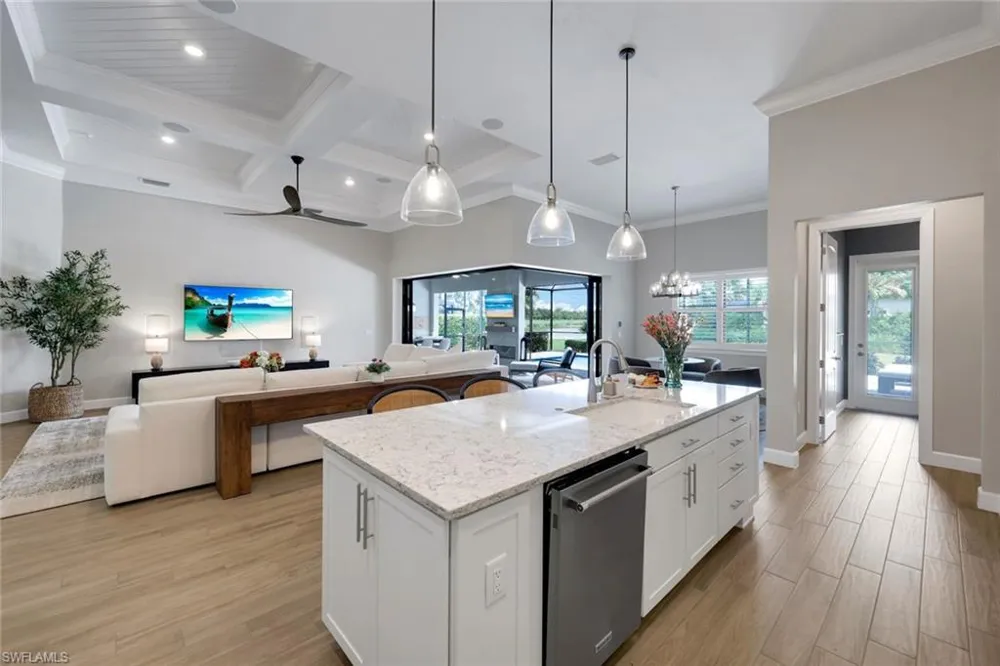 9151 Snowy Owl Way Naples, FL 34120