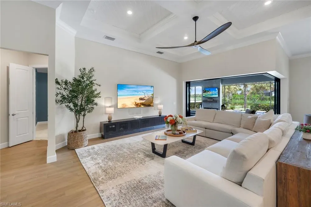9151 Snowy Owl Way Naples, FL 34120