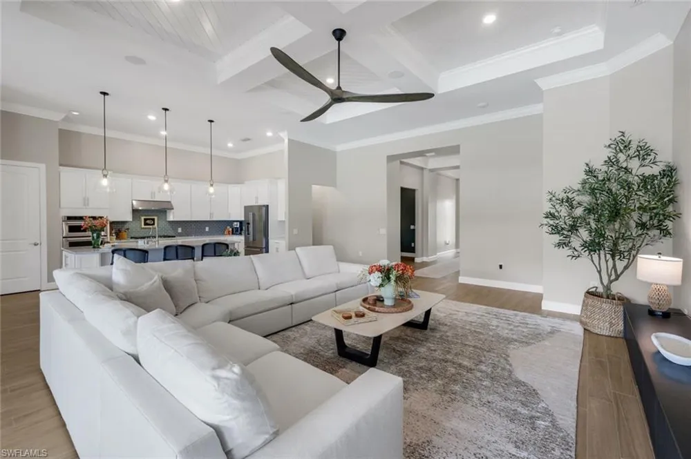 9151 Snowy Owl Way Naples, FL 34120