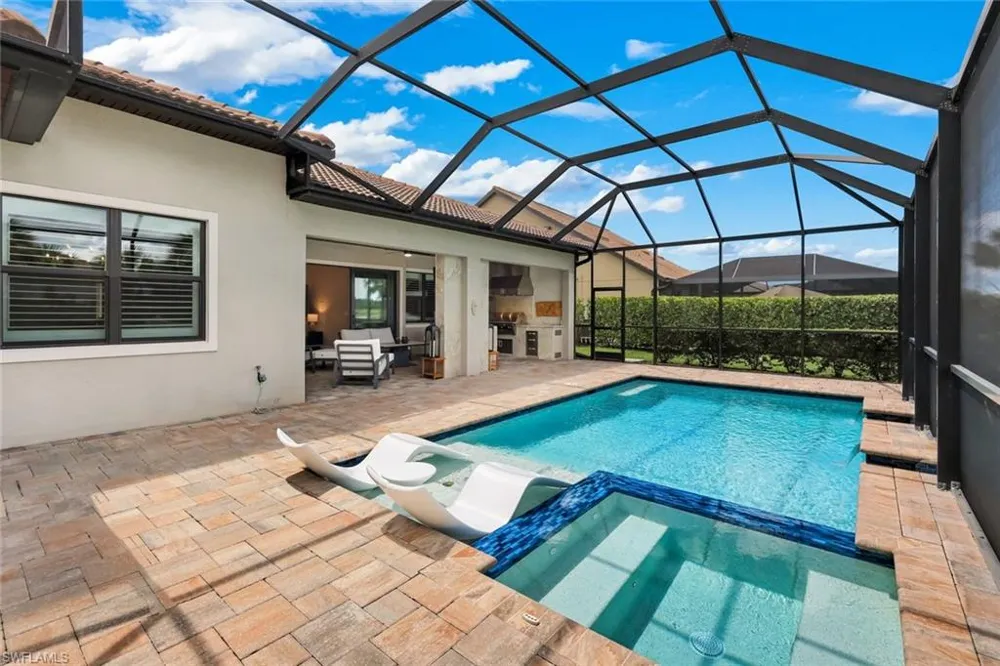 9151 Snowy Owl Way Naples, FL 34120