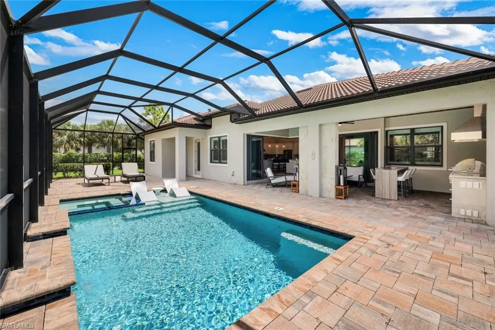 9151 Snowy Owl Way Naples, FL 34120