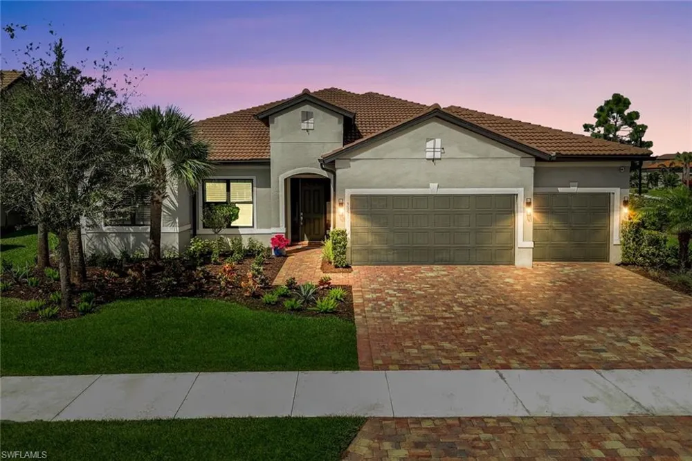 9151 Snowy Owl Way Naples, FL 34120