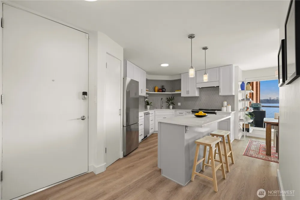 2360 43rd Avenue E #303 Seattle, WA 98112