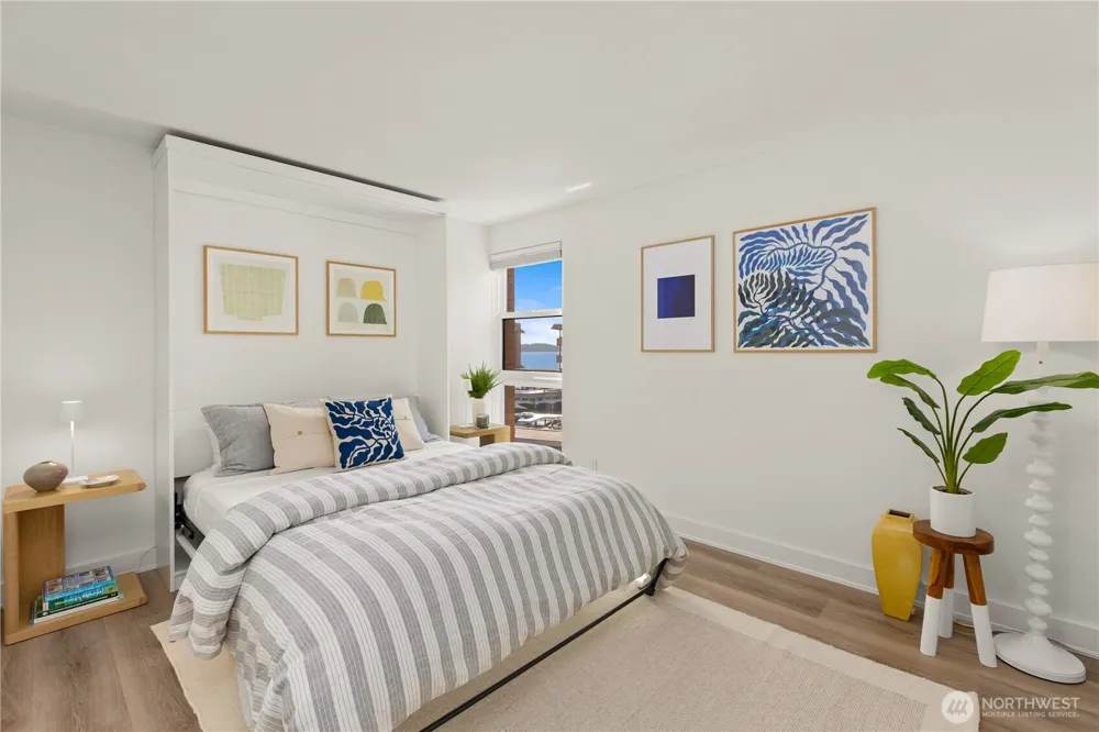 2360 43rd Avenue E #303 Seattle, WA 98112