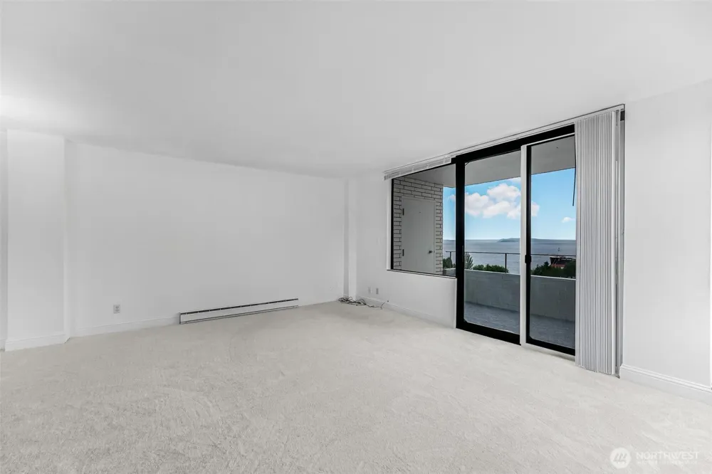 521 5th Avenue W #306 Seattle, WA 98119