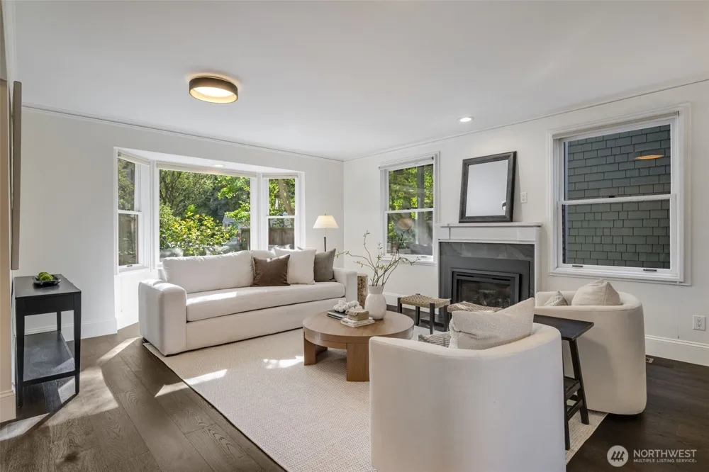 805 33rd Avenue E Seattle, WA 98112