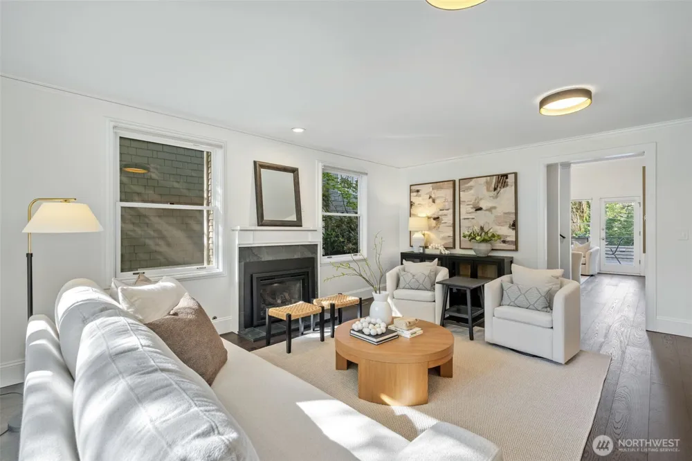 805 33rd Avenue E Seattle, WA 98112