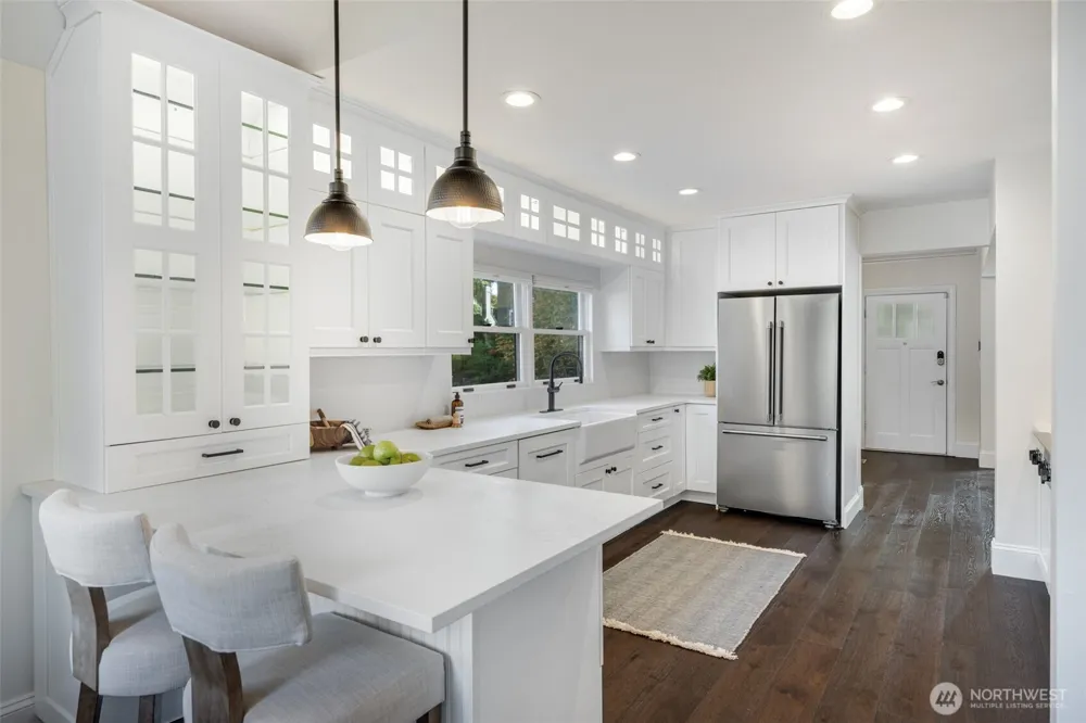 805 33rd Avenue E Seattle, WA 98112