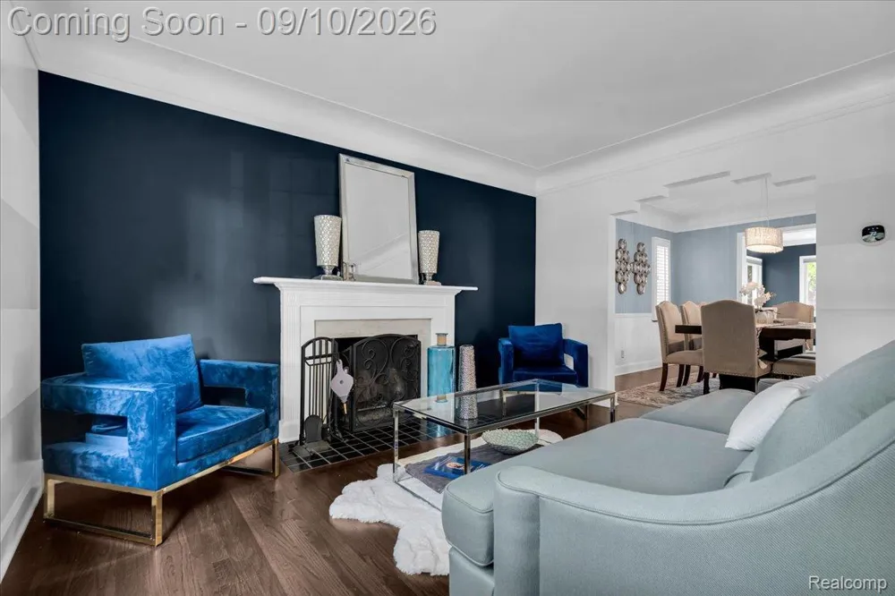 456 Manor Street Grosse Pointe Farms City, MI 48236