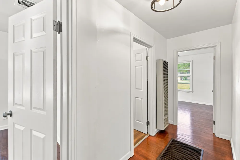 312 S Wilson Avenue Giddings, TX 78942