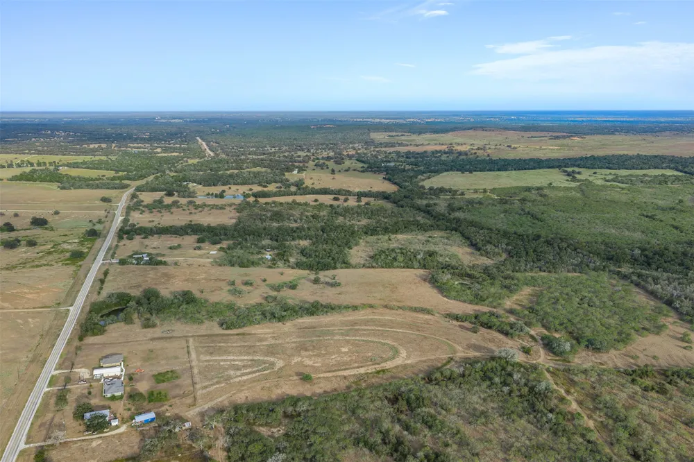 2 FM 713 Dale, TX 78616