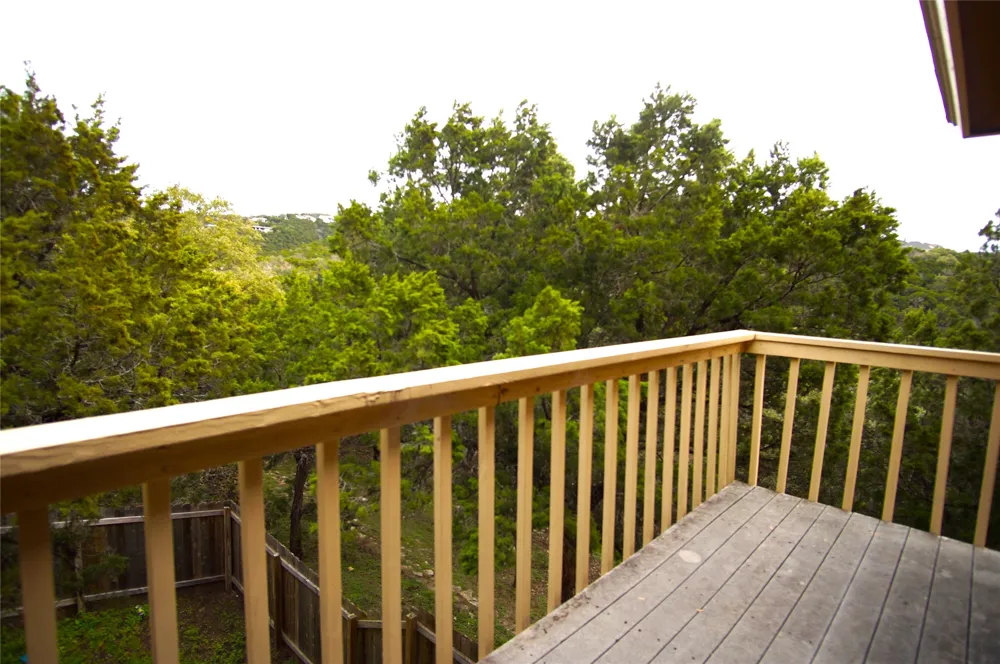 4904 Smokey Valley #B Austin, TX 78731