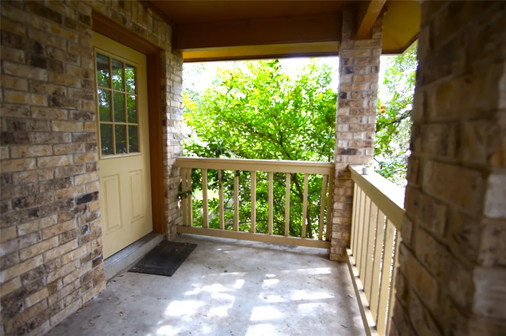 4904 Smokey Valley #B Austin, TX 78731