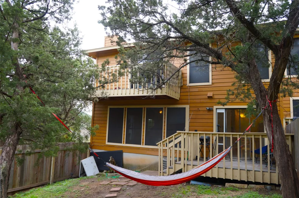 4904 Smokey Valley #B Austin, TX 78731