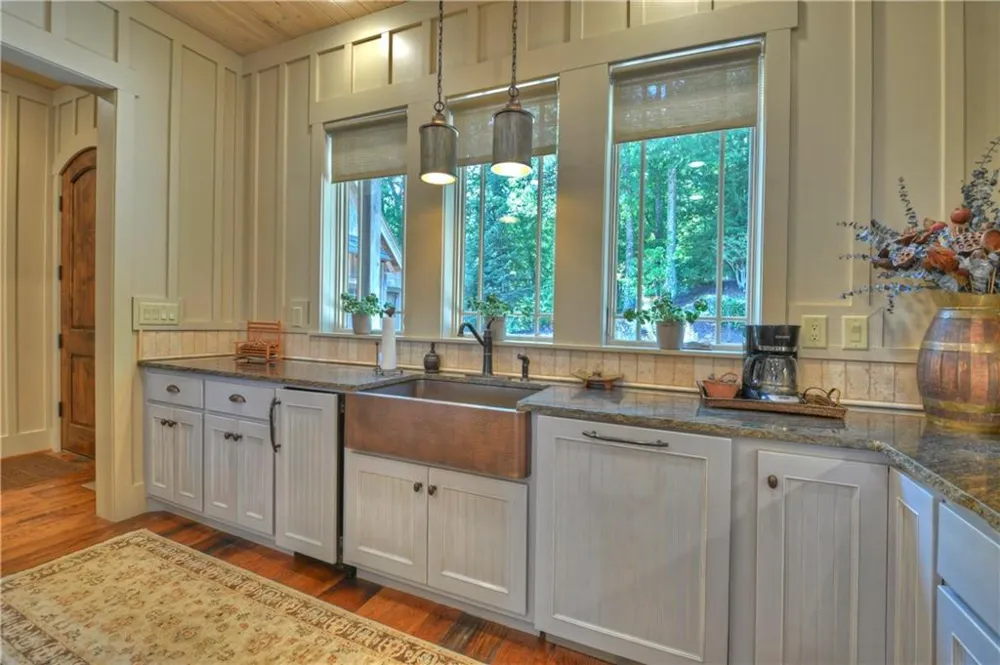 72 Wohali Knob Trail Ellijay, GA 30540