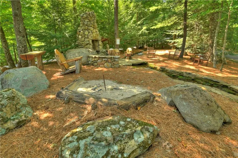 72 Wohali Knob Trail Ellijay, GA 30540