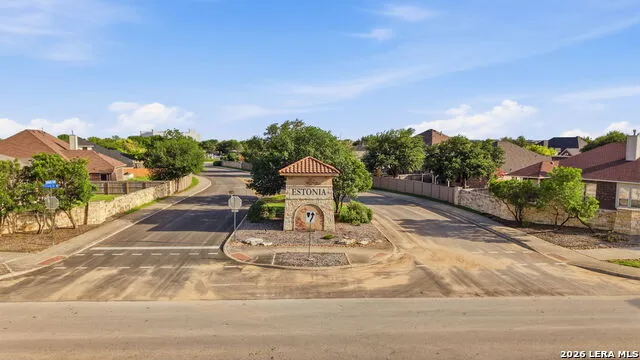 8818 Padie Smt San Antonio, TX 78251
