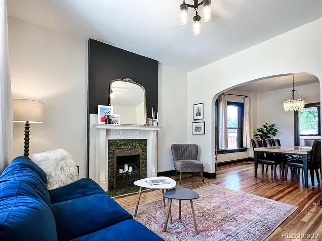 2943 York Street Denver, CO 80205