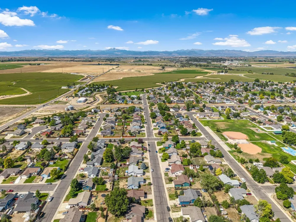 320 E Lilac Street Milliken, CO 80543